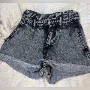 Forever 21 Black jean shorts